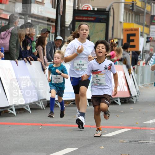 21.09.2025 - PSD Bank Halbmarathon Strokosch-Dieckow http://msf.ph/oto/8941545 21.09.2025 10:27:46 Ziel 144, 149, 203, 254, 262, 354, 362, 367, 392, 436, 451 meine-sportfotos.de