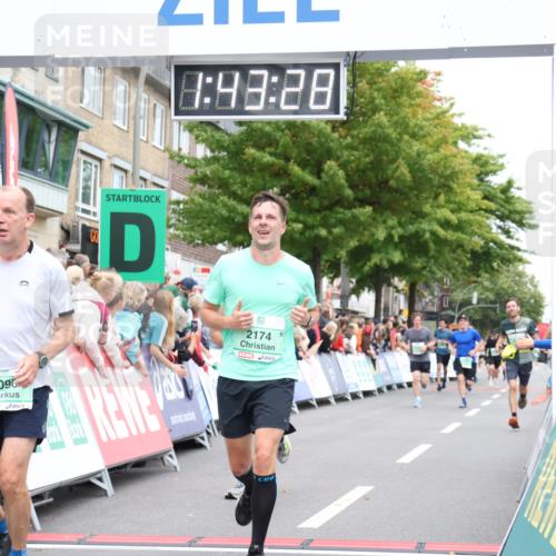 21.09.2025 - PSD Bank Halbmarathon Strokosch-Dieckow http://msf.ph/oto/8941556 21.09.2025 11:42:52 Ziel 1090, 2123, 2127, 2135, 2174, 2207, 3315, 4046 meine-sportfotos.de