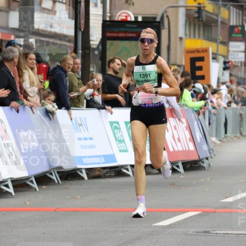 21.09.2025 - PSD Bank Halbmarathon Strokosch-Dieckow http://msf.ph/oto/8941597 21.09.2025 11:25:51 Ziel 1391, 1882 meine-sportfotos.de