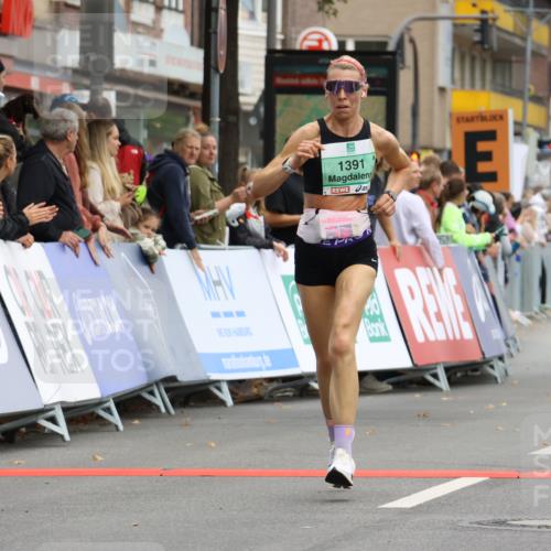 21.09.2025 - PSD Bank Halbmarathon Strokosch-Dieckow http://msf.ph/oto/8941609 21.09.2025 11:25:51 Ziel 1391, 1882 meine-sportfotos.de