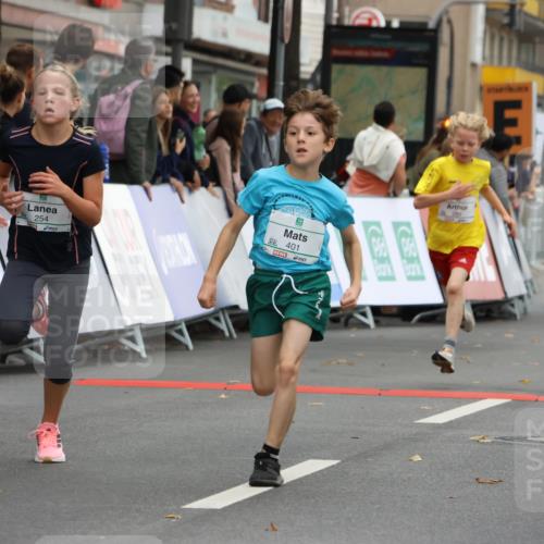 21.09.2025 - PSD Bank Halbmarathon Strokosch-Dieckow http://msf.ph/oto/8941625 21.09.2025 10:27:53 Ziel 144, 203, 241, 254, 289, 354, 367, 401, 411, 451 meine-sportfotos.de