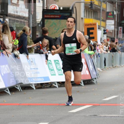 21.09.2025 - PSD Bank Halbmarathon Strokosch-Dieckow http://msf.ph/oto/8941628 21.09.2025 11:25:55 Ziel 1391, 1882 meine-sportfotos.de