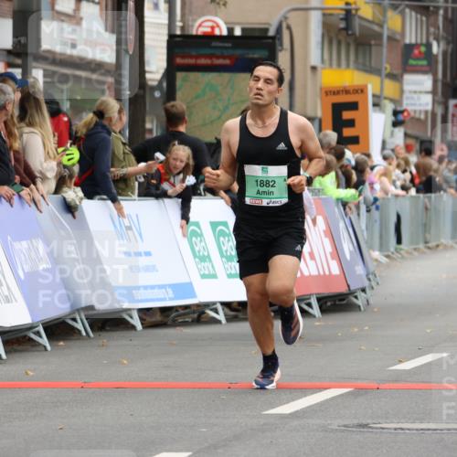 21.09.2025 - PSD Bank Halbmarathon Strokosch-Dieckow http://msf.ph/oto/8941632 21.09.2025 11:25:55 Ziel 1391, 1882 meine-sportfotos.de