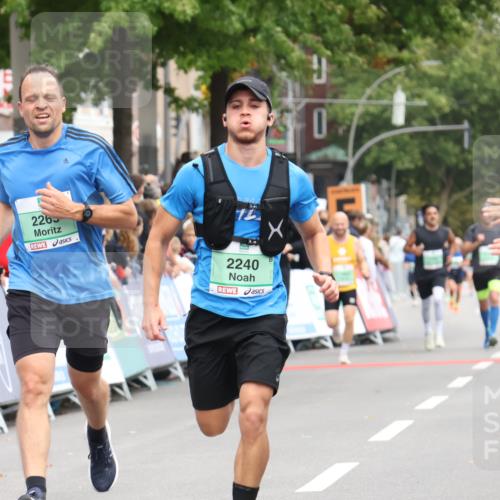 21.09.2025 - PSD Bank Halbmarathon Strokosch-Dieckow http://msf.ph/oto/8941634 21.09.2025 11:43:14 Ziel 1555, 2019, 2157, 2178, 2202, 2240, 2265, 2995 meine-sportfotos.de