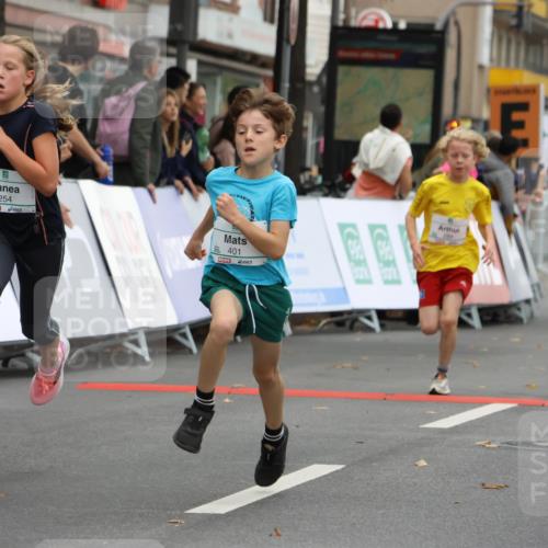 21.09.2025 - PSD Bank Halbmarathon Strokosch-Dieckow http://msf.ph/oto/8941635 21.09.2025 10:27:54 Ziel 144, 203, 241, 254, 289, 354, 367, 401, 411, 451 meine-sportfotos.de