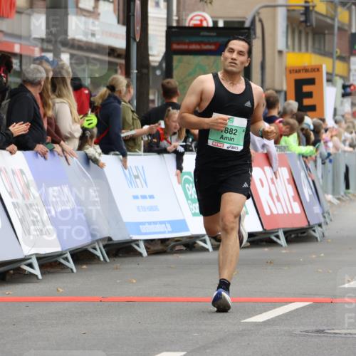 21.09.2025 - PSD Bank Halbmarathon Strokosch-Dieckow http://msf.ph/oto/8941643 21.09.2025 11:25:55 Ziel 1391, 1882 meine-sportfotos.de