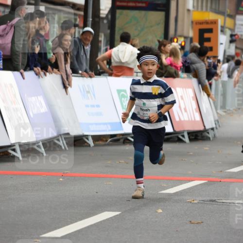 21.09.2025 - PSD Bank Halbmarathon Strokosch-Dieckow http://msf.ph/oto/8941682 21.09.2025 10:28:00 Ziel 203, 241, 253, 254, 289, 356, 401, 411, 425, 442 meine-sportfotos.de