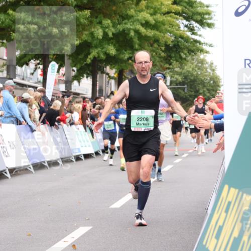 21.09.2025 - PSD Bank Halbmarathon Strokosch-Dieckow http://msf.ph/oto/8941694 21.09.2025 11:43:33 Ziel 1262, 1804, 1856, 1943, 2027, 2154, 2208, 2252, 3920 meine-sportfotos.de