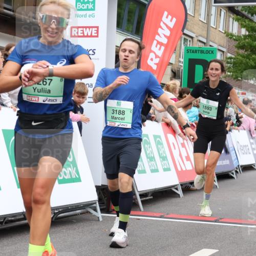 21.09.2025 - PSD Bank Halbmarathon Strokosch-Dieckow http://msf.ph/oto/8941719 21.09.2025 11:43:40 Ziel 1073, 1592, 1593, 2208, 2252, 2267, 3188 meine-sportfotos.de