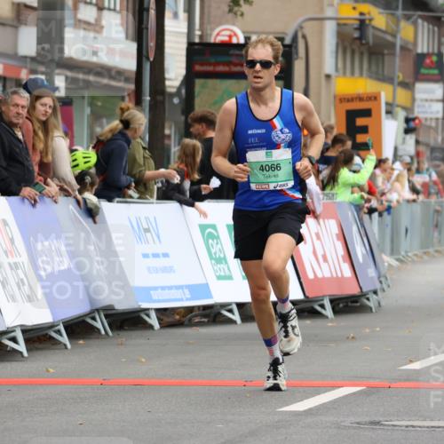 21.09.2025 - PSD Bank Halbmarathon Strokosch-Dieckow http://msf.ph/oto/8941736 21.09.2025 11:26:16 Ziel 1868, 1916, 2249, 4066 meine-sportfotos.de