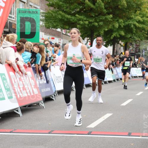 21.09.2025 - PSD Bank Halbmarathon Strokosch-Dieckow http://msf.ph/oto/8941737 21.09.2025 11:43:47 Ziel 1073, 1217, 1592, 1593, 1736, 2145, 3188, 3934 meine-sportfotos.de