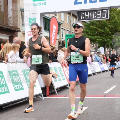 21.09.2025 - PSD Bank Halbmarathon Strokosch-Dieckow http://msf.ph/oto/8941770 21.09.2025 11:43:56 Ziel 1217, 1282, 1333, 1336, 1736, 2054, 2119, 2145, 2147, 2192, 2447 meine-sportfotos.de