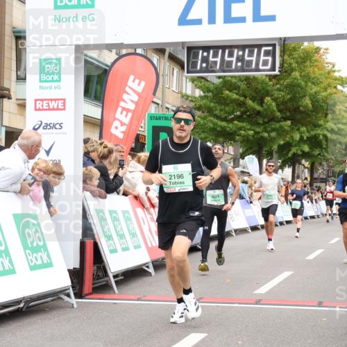 21.09.2025 - PSD Bank Halbmarathon Strokosch-Dieckow http://msf.ph/oto/8941817 21.09.2025 11:44:10 Ziel 1621, 1757, 1986, 2196, 2294, 2350, 2460 meine-sportfotos.de