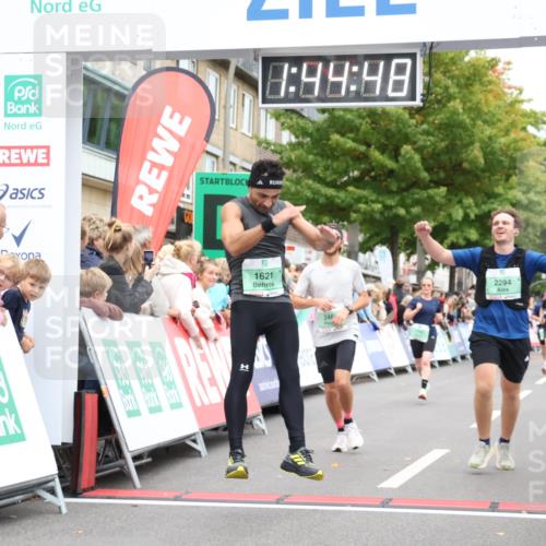 21.09.2025 - PSD Bank Halbmarathon Strokosch-Dieckow http://msf.ph/oto/8941822 21.09.2025 11:44:11 Ziel 1146, 1621, 1757, 1986, 2196, 2294, 2460 meine-sportfotos.de