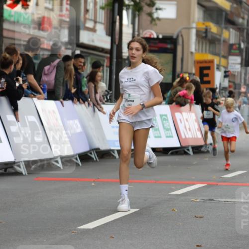 21.09.2025 - PSD Bank Halbmarathon Strokosch-Dieckow http://msf.ph/oto/8941857 21.09.2025 10:28:15 Ziel 158, 163, 213, 220, 240, 270, 288, 316, 425, 442, 461 meine-sportfotos.de