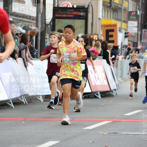 21.09.2025 - PSD Bank Halbmarathon Strokosch-Dieckow http://msf.ph/oto/8941911 21.09.2025 10:28:26 Ziel 123, 150, 157, 158, 163, 197, 198, 204, 205, 215, 316, 317, 321, 426, 461 meine-sportfotos.de