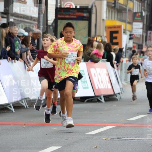 21.09.2025 - PSD Bank Halbmarathon Strokosch-Dieckow http://msf.ph/oto/8941919 21.09.2025 10:28:26 Ziel 123, 150, 157, 158, 163, 197, 198, 204, 205, 215, 316, 317, 321, 426, 461 meine-sportfotos.de