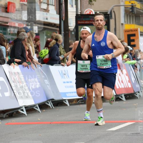 21.09.2025 - PSD Bank Halbmarathon Strokosch-Dieckow http://msf.ph/oto/8941981 21.09.2025 11:27:50 Ziel 1018, 1783, 1873, 2266 meine-sportfotos.de