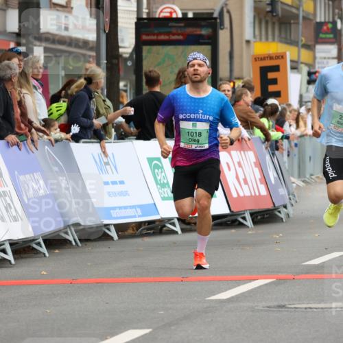 21.09.2025 - PSD Bank Halbmarathon Strokosch-Dieckow http://msf.ph/oto/8941990 21.09.2025 11:27:55 Ziel 1018, 1783, 1873, 1927, 2266 meine-sportfotos.de