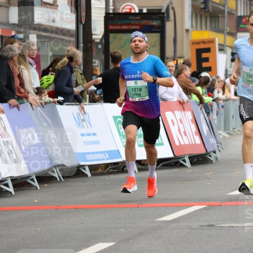 21.09.2025 - PSD Bank Halbmarathon Strokosch-Dieckow http://msf.ph/oto/8941994 21.09.2025 11:27:56 Ziel 1018, 1783, 1873, 1927, 2266 meine-sportfotos.de