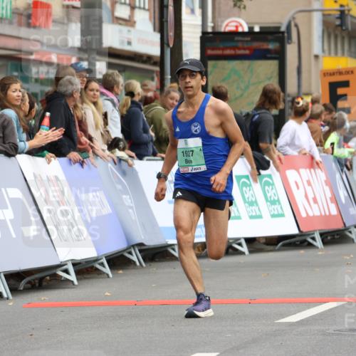 21.09.2025 - PSD Bank Halbmarathon Strokosch-Dieckow http://msf.ph/oto/8942008 21.09.2025 11:28:01 Ziel 1018, 1872, 1927, 2266 meine-sportfotos.de