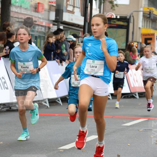 21.09.2025 - PSD Bank Halbmarathon Strokosch-Dieckow http://msf.ph/oto/8942028 21.09.2025 10:28:49 Ziel 109, 126, 142, 193, 194, 255, 258, 266, 337, 338, 357, 371, 388, 389, 397, 408, 412, 415, 440 meine-sportfotos.de