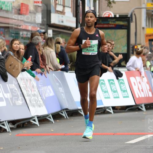21.09.2025 - PSD Bank Halbmarathon Strokosch-Dieckow http://msf.ph/oto/8942039 21.09.2025 11:28:20 Ziel 1324, 1867 meine-sportfotos.de