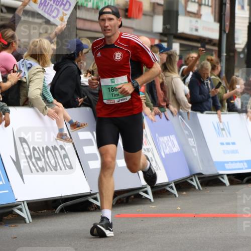 21.09.2025 - PSD Bank Halbmarathon Strokosch-Dieckow http://msf.ph/oto/8942101 21.09.2025 11:28:51 Ziel 1427, 1456, 1889, 1907, 1909, 2092, 4029 meine-sportfotos.de