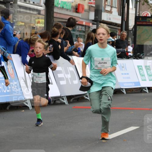 21.09.2025 - PSD Bank Halbmarathon Strokosch-Dieckow http://msf.ph/oto/8942111 21.09.2025 10:29:01 Ziel 134, 142, 155, 167, 168, 194, 196, 212, 258, 267, 294, 338, 412, 416, 443, 452 meine-sportfotos.de