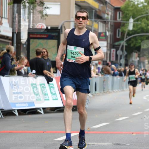 21.09.2025 - PSD Bank Halbmarathon Strokosch-Dieckow http://msf.ph/oto/8942116 21.09.2025 11:28:55 Ziel 1427, 1889, 1907, 1920, 2092 meine-sportfotos.de