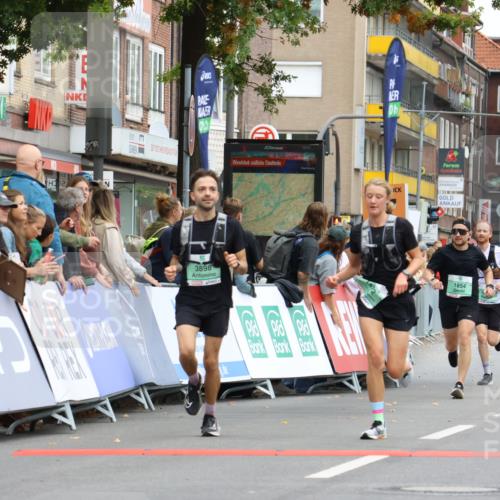 21.09.2025 - PSD Bank Halbmarathon Strokosch-Dieckow http://msf.ph/oto/8942141 21.09.2025 11:29:18 Ziel 1437, 1472, 1773, 1854, 2955, 3898 meine-sportfotos.de