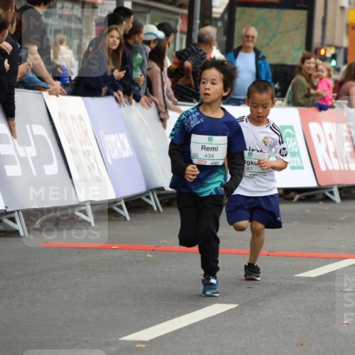21.09.2025 - PSD Bank Halbmarathon Strokosch-Dieckow http://msf.ph/oto/8942185 21.09.2025 10:29:19 Ziel 166, 233, 250, 261, 301, 327, 345, 381, 390, 395, 406, 434, 455 meine-sportfotos.de