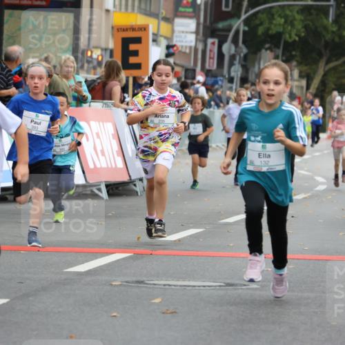 21.09.2025 - PSD Bank Halbmarathon Strokosch-Dieckow http://msf.ph/oto/8942235 21.09.2025 10:29:34 Ziel 103, 132, 235, 250, 300, 301, 328, 393, 453 meine-sportfotos.de