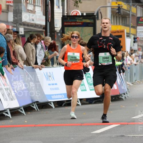 21.09.2025 - PSD Bank Halbmarathon Strokosch-Dieckow http://msf.ph/oto/8942238 21.09.2025 11:29:51 Ziel 1325, 1407, 1939, 2288 meine-sportfotos.de