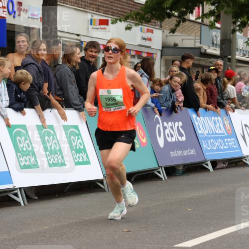 21.09.2025 - PSD Bank Halbmarathon Strokosch-Dieckow http://msf.ph/oto/8942250 21.09.2025 11:29:55 Ziel 1325, 1407, 1463, 1939, 2288 meine-sportfotos.de