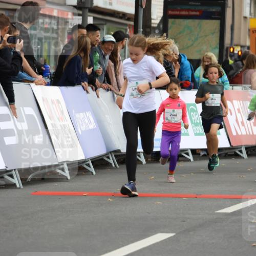 21.09.2025 - PSD Bank Halbmarathon Strokosch-Dieckow http://msf.ph/oto/8942260 21.09.2025 10:29:39 Ziel 103, 132, 201, 235, 271, 296, 300, 319, 328, 393, 453 meine-sportfotos.de