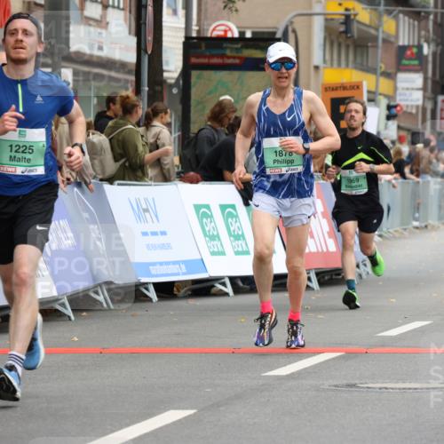 21.09.2025 - PSD Bank Halbmarathon Strokosch-Dieckow http://msf.ph/oto/8942279 21.09.2025 11:30:13 Ziel 1225, 1878, 1969 meine-sportfotos.de
