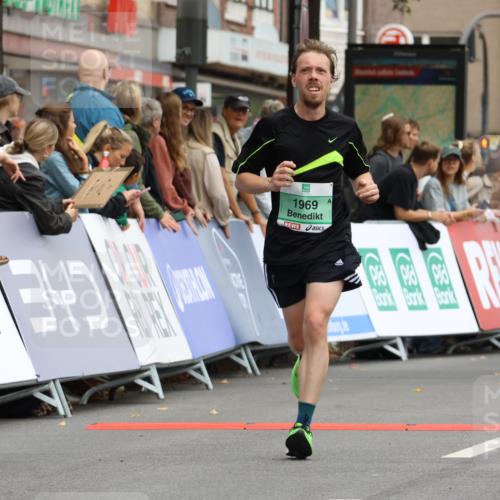 21.09.2025 - PSD Bank Halbmarathon Strokosch-Dieckow http://msf.ph/oto/8942287 21.09.2025 11:30:16 Ziel 1225, 1878, 1969 meine-sportfotos.de
