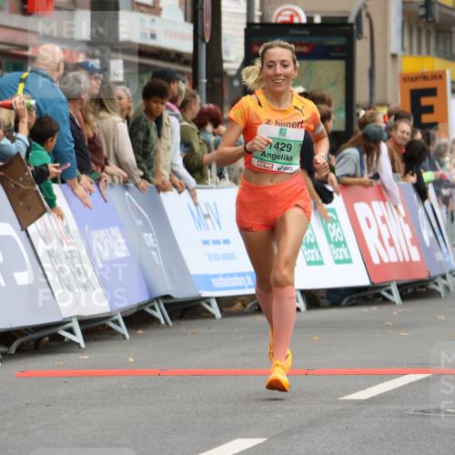 21.09.2025 - PSD Bank Halbmarathon Strokosch-Dieckow http://msf.ph/oto/8942304 21.09.2025 11:30:28 Ziel 1109, 1429 meine-sportfotos.de