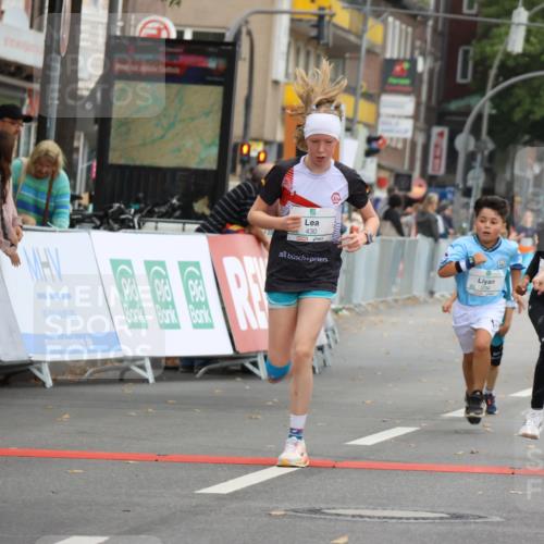 21.09.2025 - PSD Bank Halbmarathon Strokosch-Dieckow http://msf.ph/oto/8942307 21.09.2025 10:29:53 Ziel 131, 140, 195, 201, 234, 272, 276, 430, 438 meine-sportfotos.de