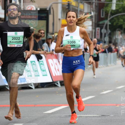 21.09.2025 - PSD Bank Halbmarathon Strokosch-Dieckow http://msf.ph/oto/8942332 21.09.2025 11:30:40 Ziel 1066, 1109, 1850, 2022, 2121 meine-sportfotos.de