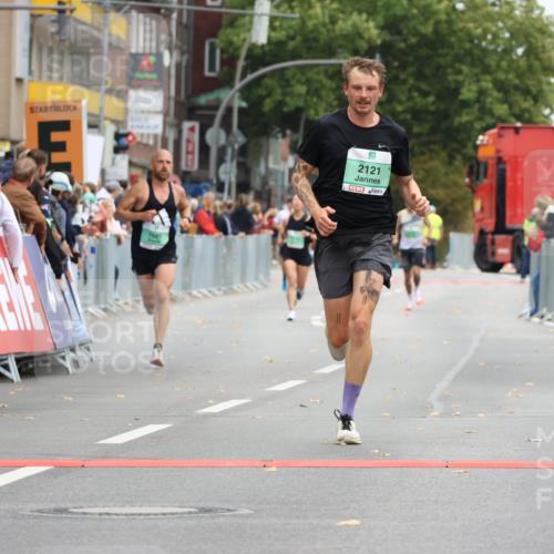 21.09.2025 - PSD Bank Halbmarathon Strokosch-Dieckow http://msf.ph/oto/8942337 21.09.2025 11:30:42 Ziel 1066, 1109, 1689, 1850, 2022, 2121 meine-sportfotos.de