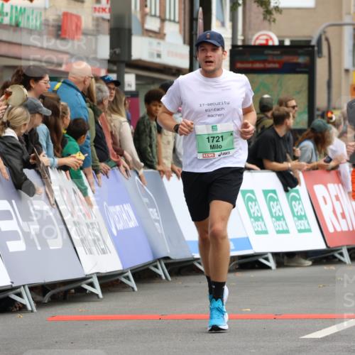 21.09.2025 - PSD Bank Halbmarathon Strokosch-Dieckow http://msf.ph/oto/8942397 21.09.2025 11:31:03 Ziel 1169, 1428, 1721, 1858, 2012 meine-sportfotos.de