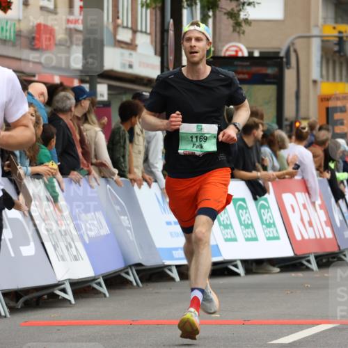 21.09.2025 - PSD Bank Halbmarathon Strokosch-Dieckow http://msf.ph/oto/8942407 21.09.2025 11:31:05 Ziel 1169, 1428, 1721, 1858, 2012 meine-sportfotos.de