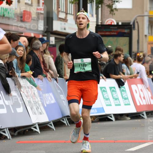 21.09.2025 - PSD Bank Halbmarathon Strokosch-Dieckow http://msf.ph/oto/8942413 21.09.2025 11:31:05 Ziel 1169, 1428, 1721, 1858, 2012 meine-sportfotos.de