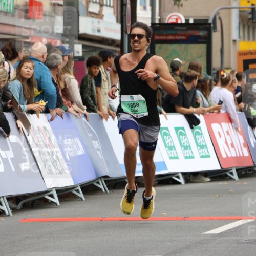 21.09.2025 - PSD Bank Halbmarathon Strokosch-Dieckow http://msf.ph/oto/8942425 21.09.2025 11:31:08 Ziel 1169, 1721, 1858, 1893, 1925 meine-sportfotos.de