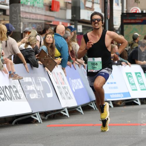 21.09.2025 - PSD Bank Halbmarathon Strokosch-Dieckow http://msf.ph/oto/8942434 21.09.2025 11:31:08 Ziel 1169, 1721, 1858, 1893, 1925 meine-sportfotos.de