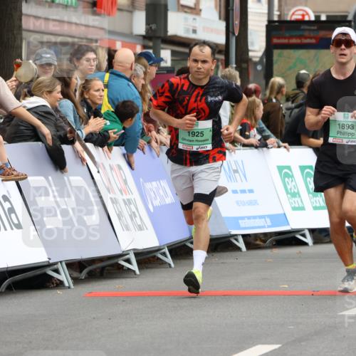 21.09.2025 - PSD Bank Halbmarathon Strokosch-Dieckow http://msf.ph/oto/8942438 21.09.2025 11:31:14 Ziel 1169, 1858, 1893, 1925 meine-sportfotos.de