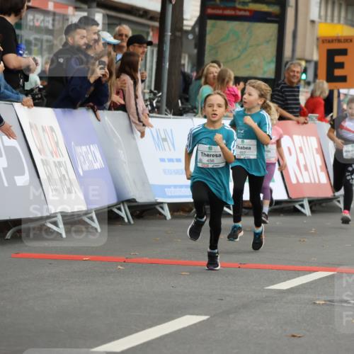 21.09.2025 - PSD Bank Halbmarathon Strokosch-Dieckow http://msf.ph/oto/8942439 21.09.2025 10:30:34 Ziel 116, 129, 151, 246, 263, 320, 324, 344, 351, 370, 375, 402, 405, 431, 456, 457 meine-sportfotos.de