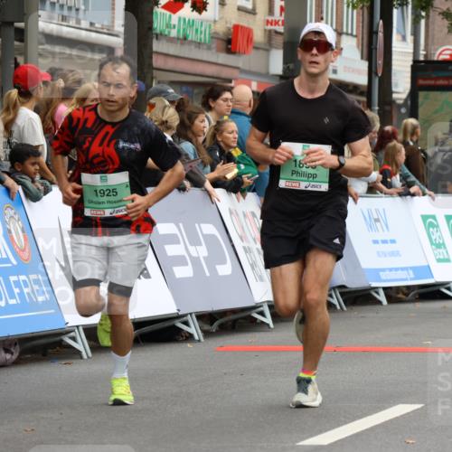 21.09.2025 - PSD Bank Halbmarathon Strokosch-Dieckow http://msf.ph/oto/8942450 21.09.2025 11:31:16 Ziel 1858, 1893, 1925 meine-sportfotos.de